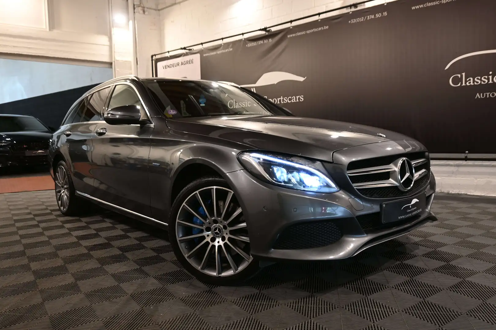Mercedes-Benz C 350 C 350 e Plug-In Hybrid PACK AMG / CAMERA / LEDS Gris - 2