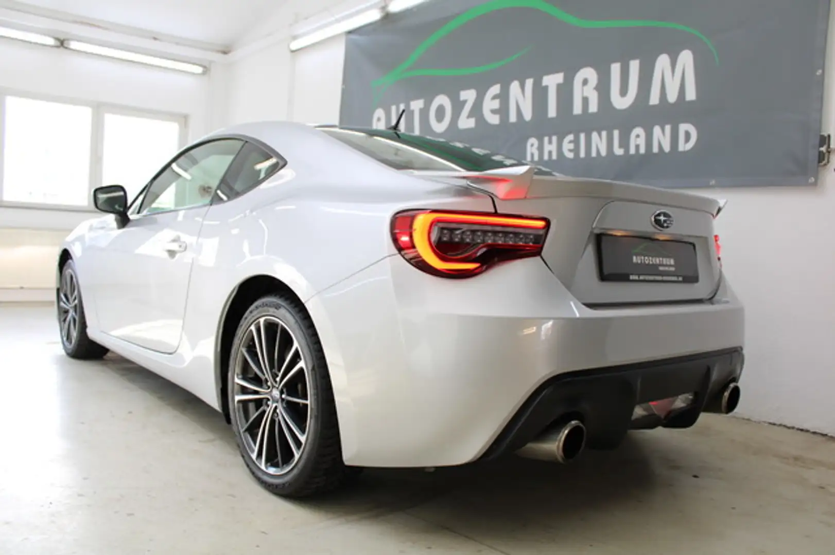 Subaru BRZ Sport Keyless/Xenon/Scheckheft/DAB Argent - 2