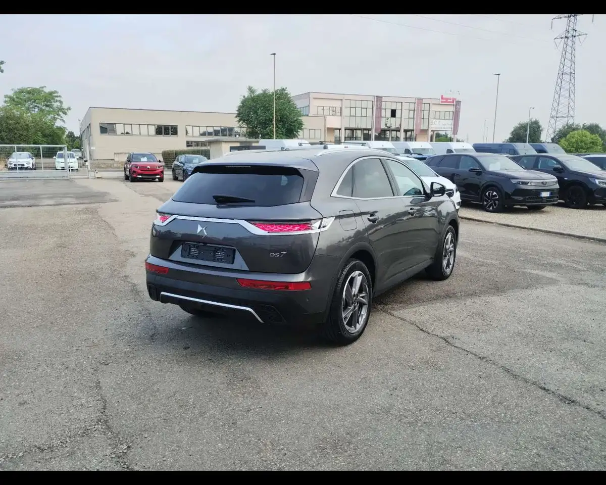 DS Automobiles DS 7 Crossback 2022