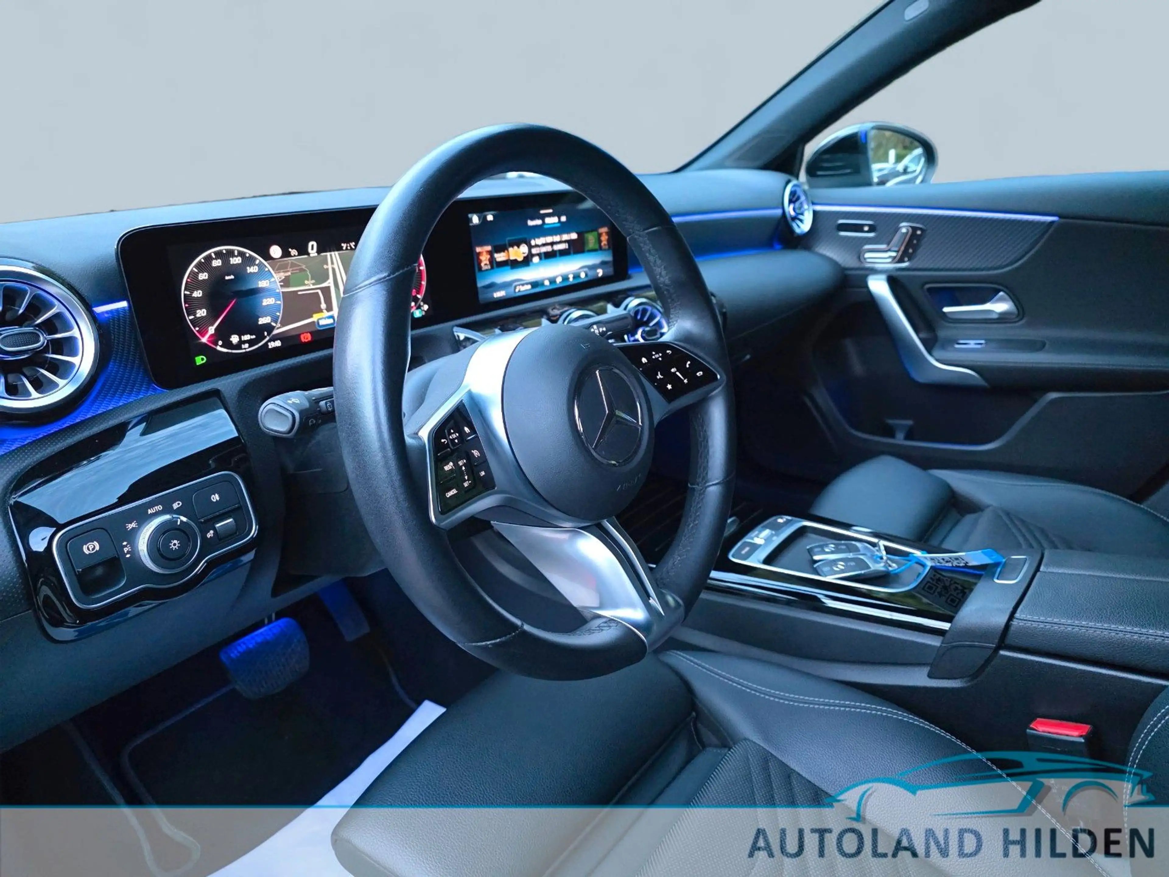 Mercedes-Benz A 200 d 8G-DCT 2.0, Diesel/LED/Kamera/1 Hand/17" — photo 11