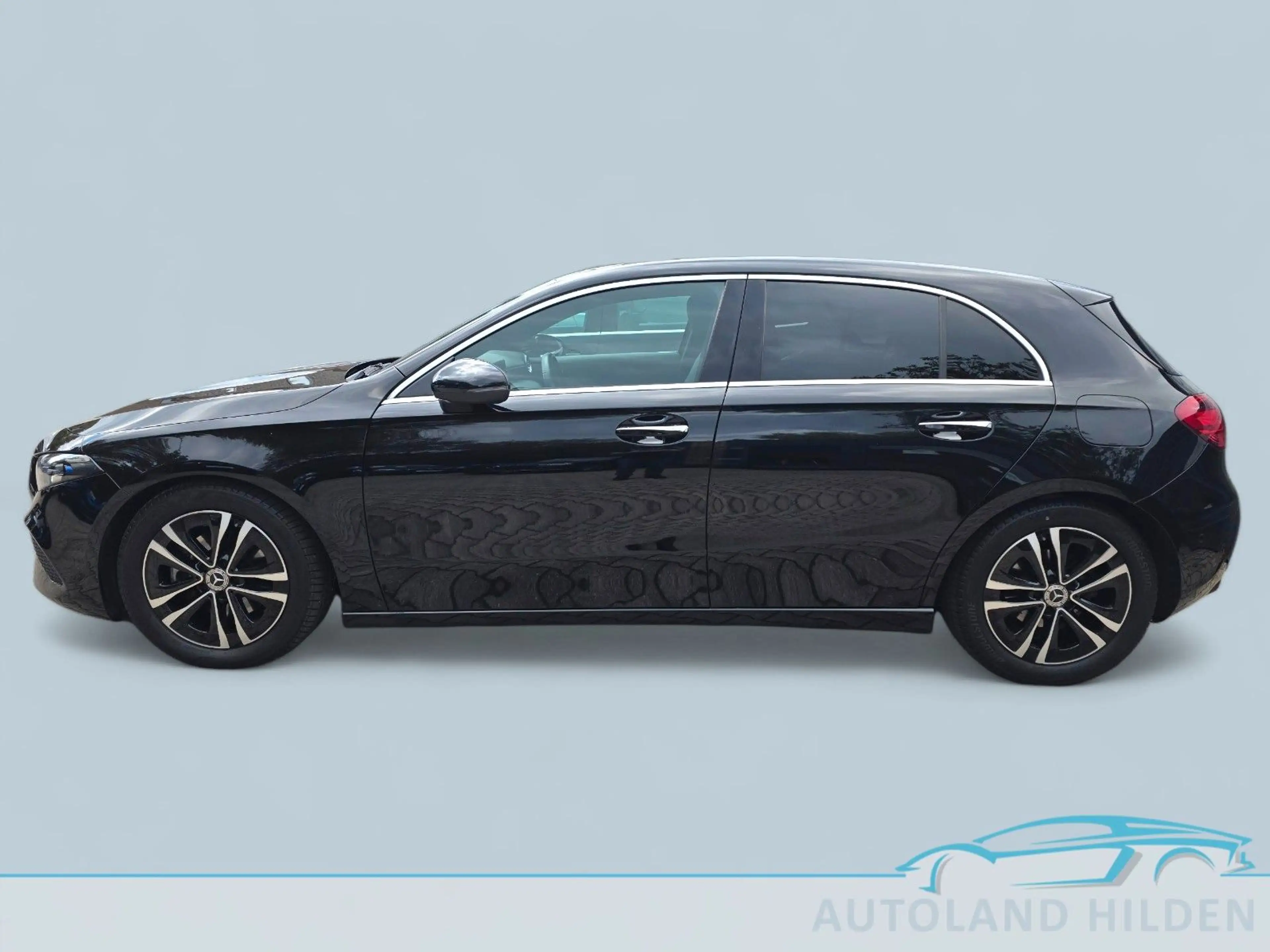 Mercedes-Benz A 200 d 8G-DCT 2.0, Diesel/LED/Kamera/1 Hand/17" — photo 7