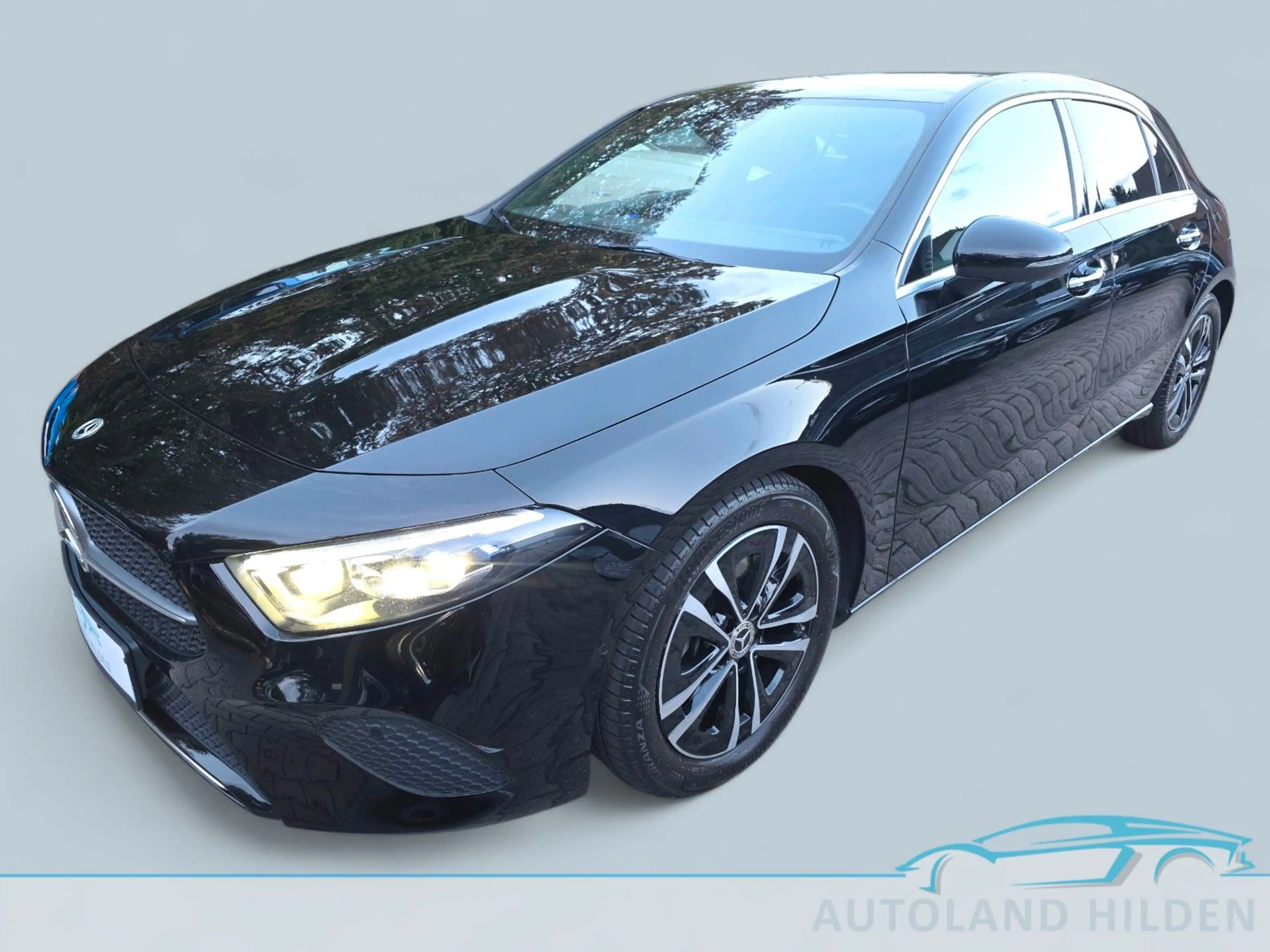 Mercedes-Benz A 200 d 8G-DCT 2.0, Diesel/LED/Kamera/1 Hand/17" — photo 3