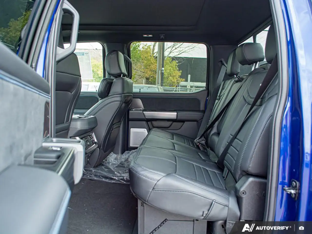 Ford F-450 Super Duty снимка Ford F-450 Super Duty