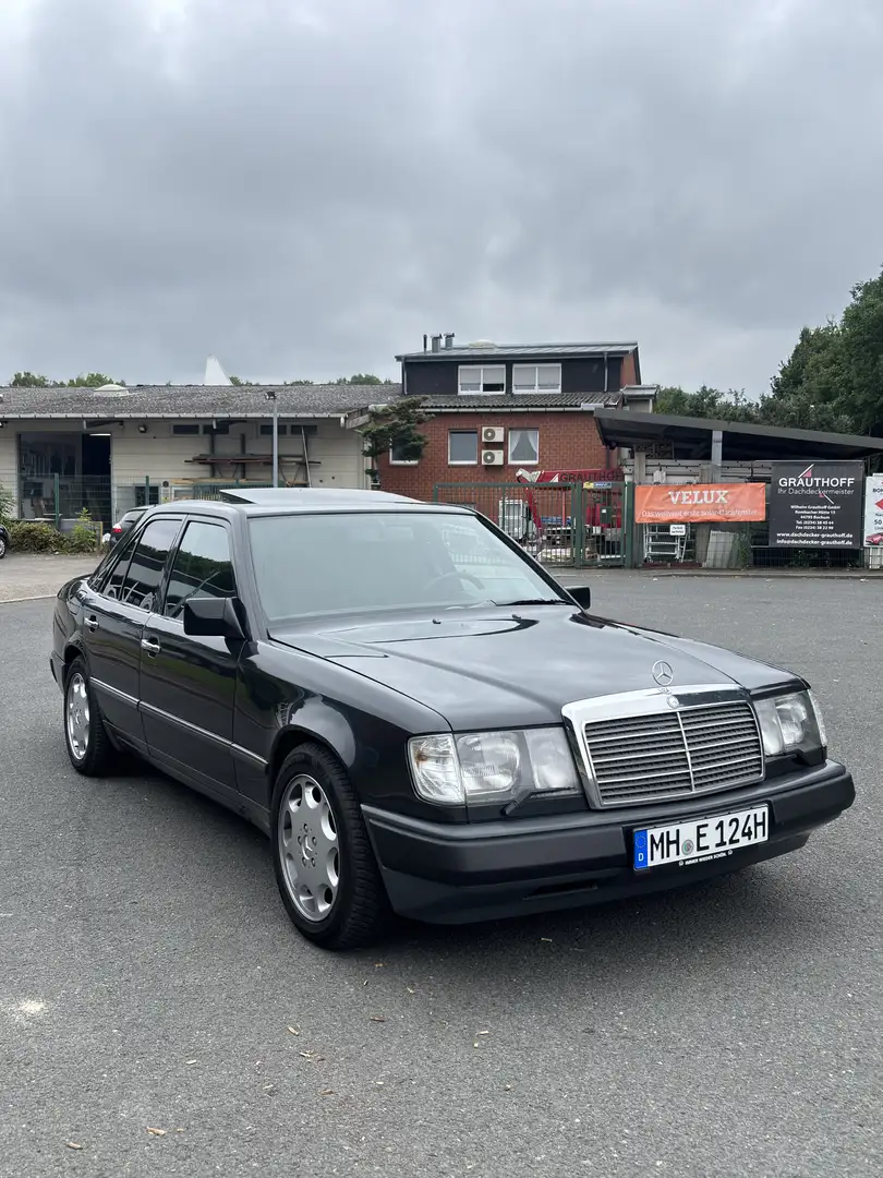 Mercedes-Benz E 230 Automatik Getriebe H-Zulassung - 1