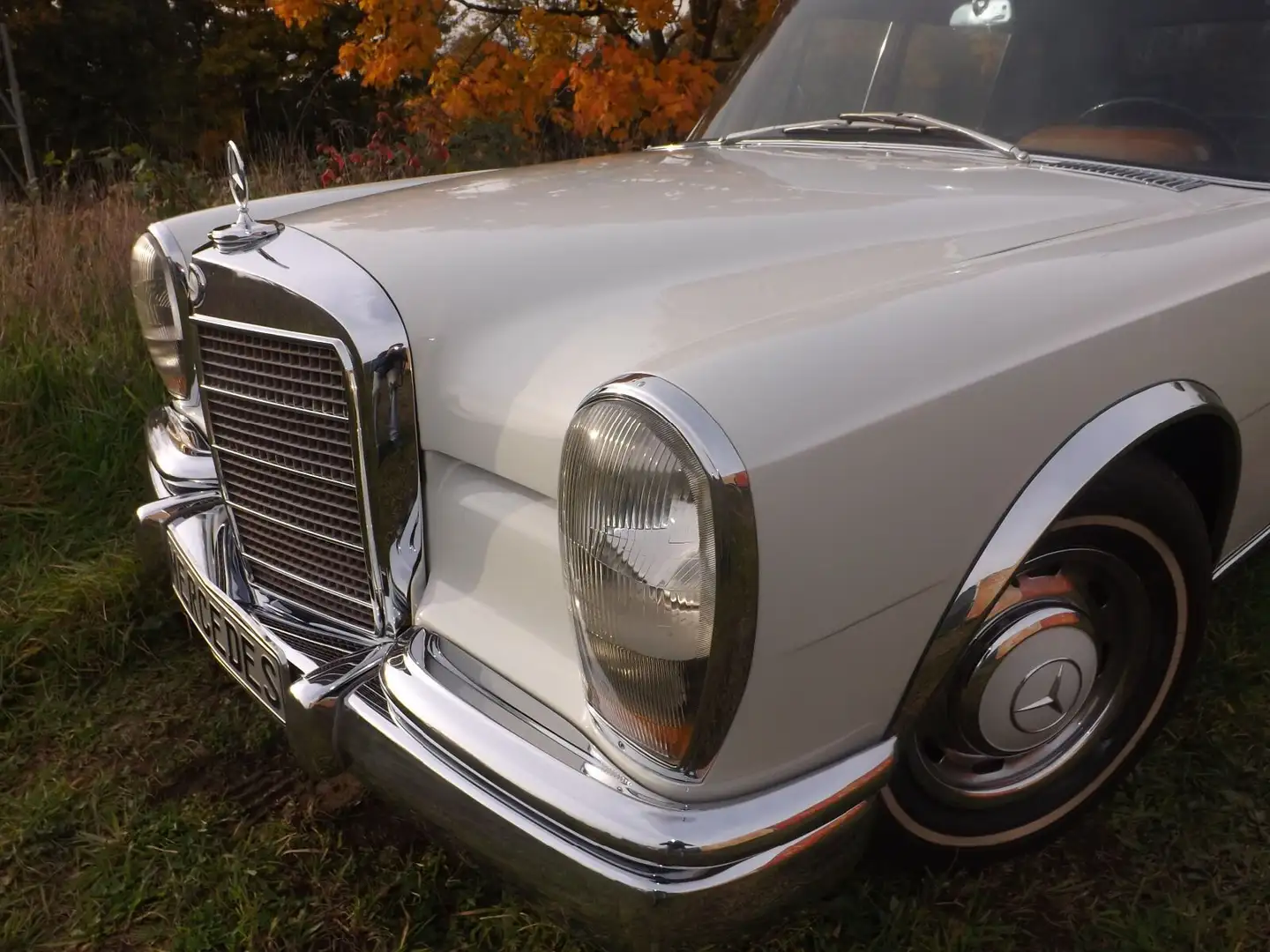 Mercedes-Benz 600 mit original 28.000 km!!! Alb - 2