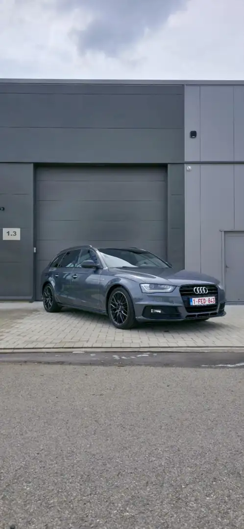 Audi A4 Avant 2.0 TDI DPF S line-Plus Sportpaket - Euro 6 - 1