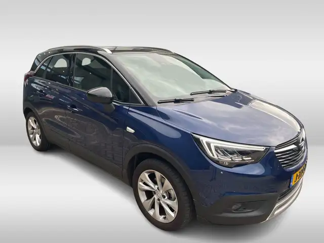 Opel Crossland X view 3