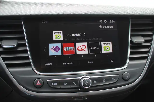 Opel Crossland X view 8