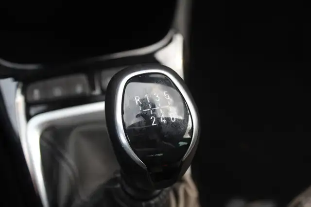 Opel Crossland X view 14