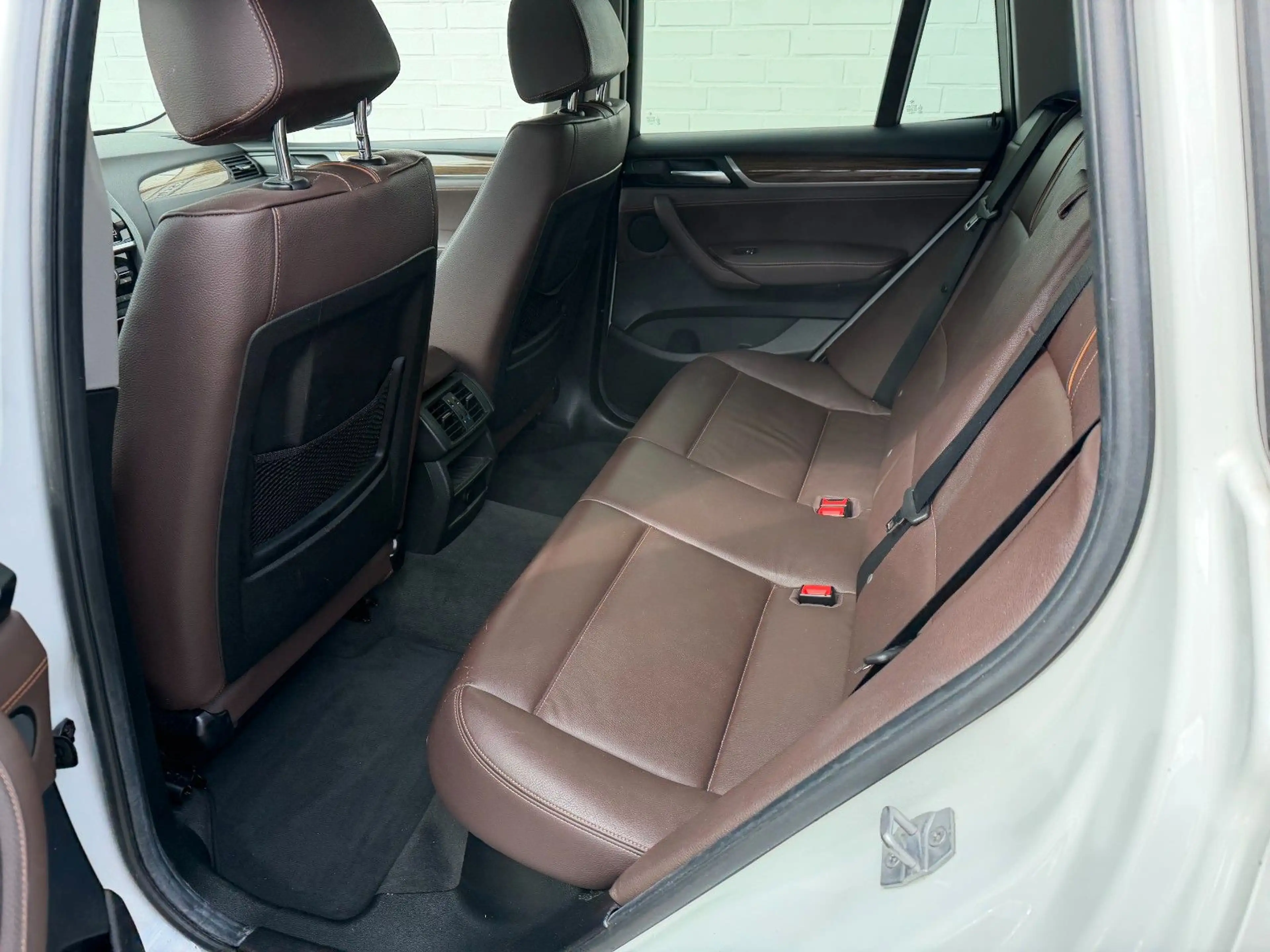 BMW X3 xDrive 20 d xLine Leder AHK Xenon Navi Kamera — photo 10