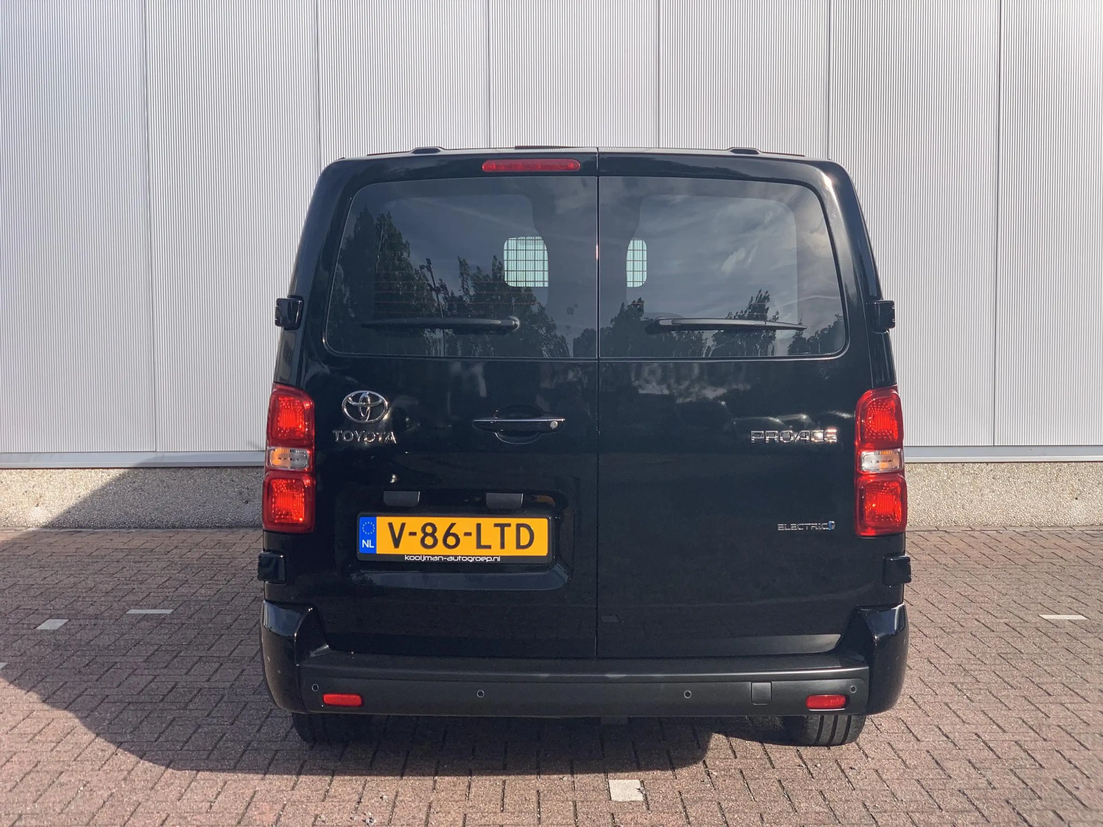 Toyota Proace Electric Worker Professional Extra Range Long L2 7 — photo 5