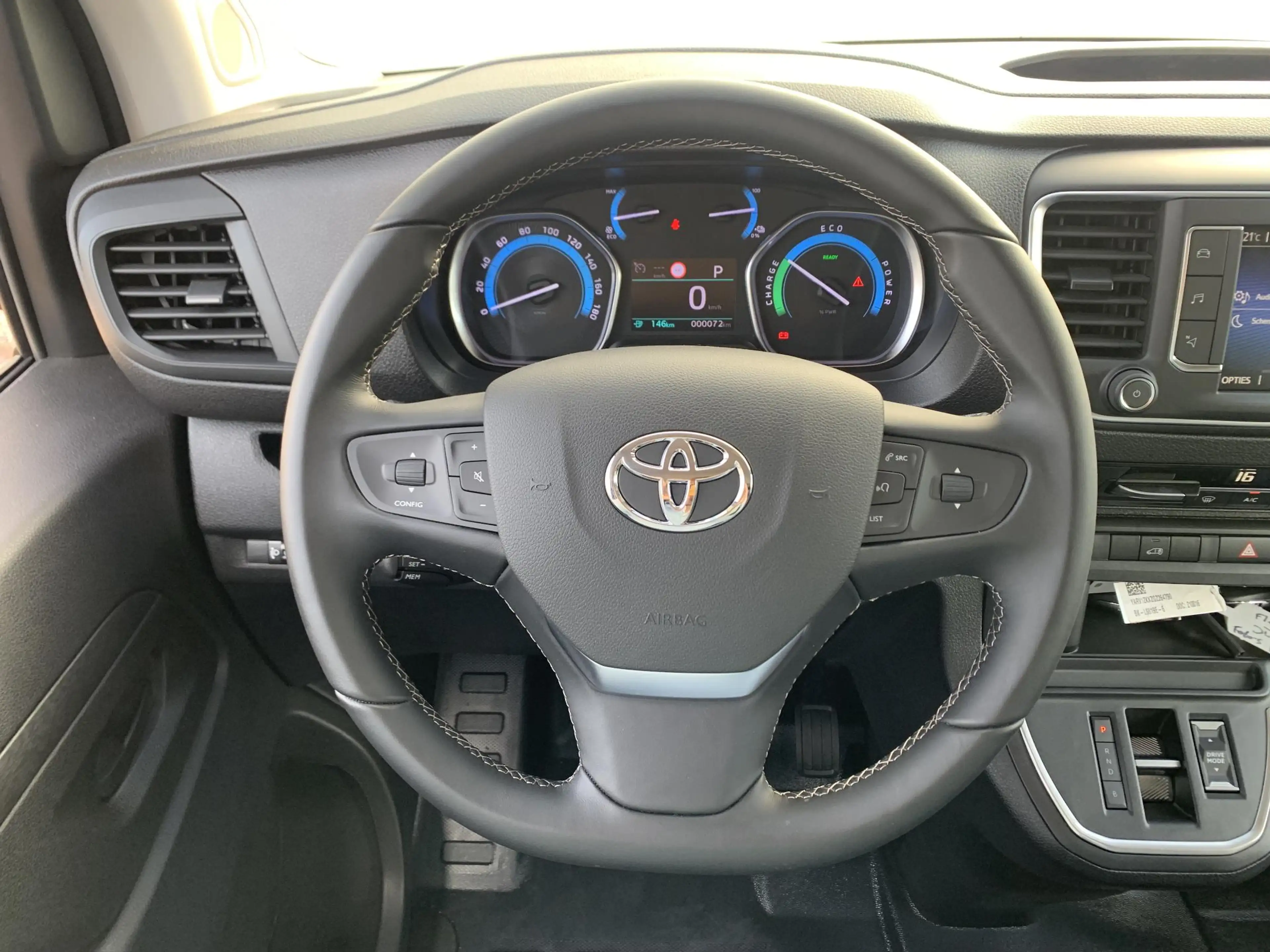 Toyota Proace Electric Worker Professional Extra Range Long L2 7 — photo 10