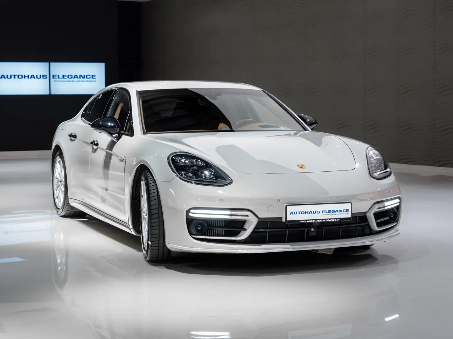 Porsche Panamera 4 S E-Hybrid*LIFT*ABGAS*MATRIX*BOSE*HUP Сірий - 2
