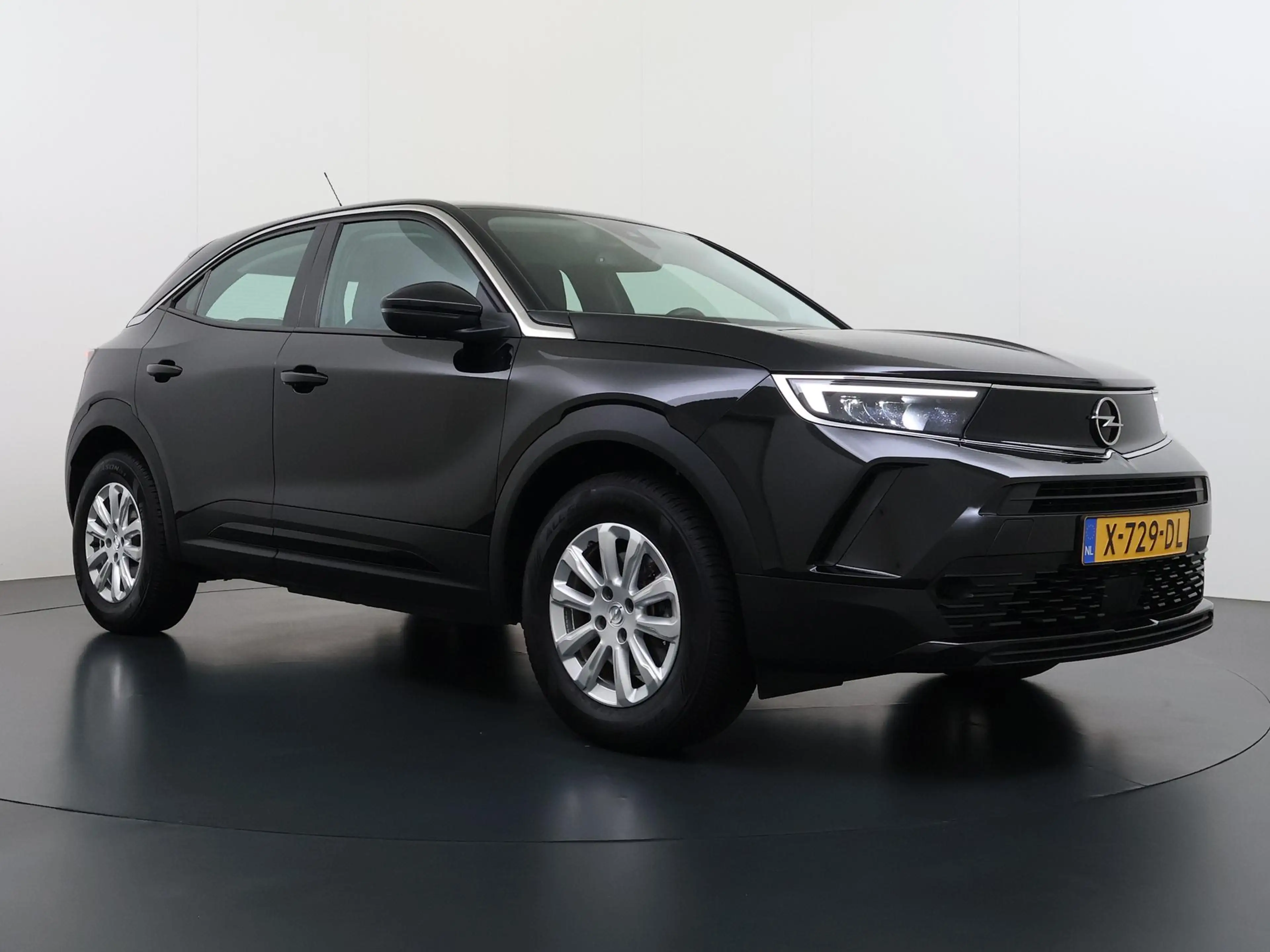Opel Mokka-E Level 2 50kWh 136pk | Navigatie | Climate Control — photo 2