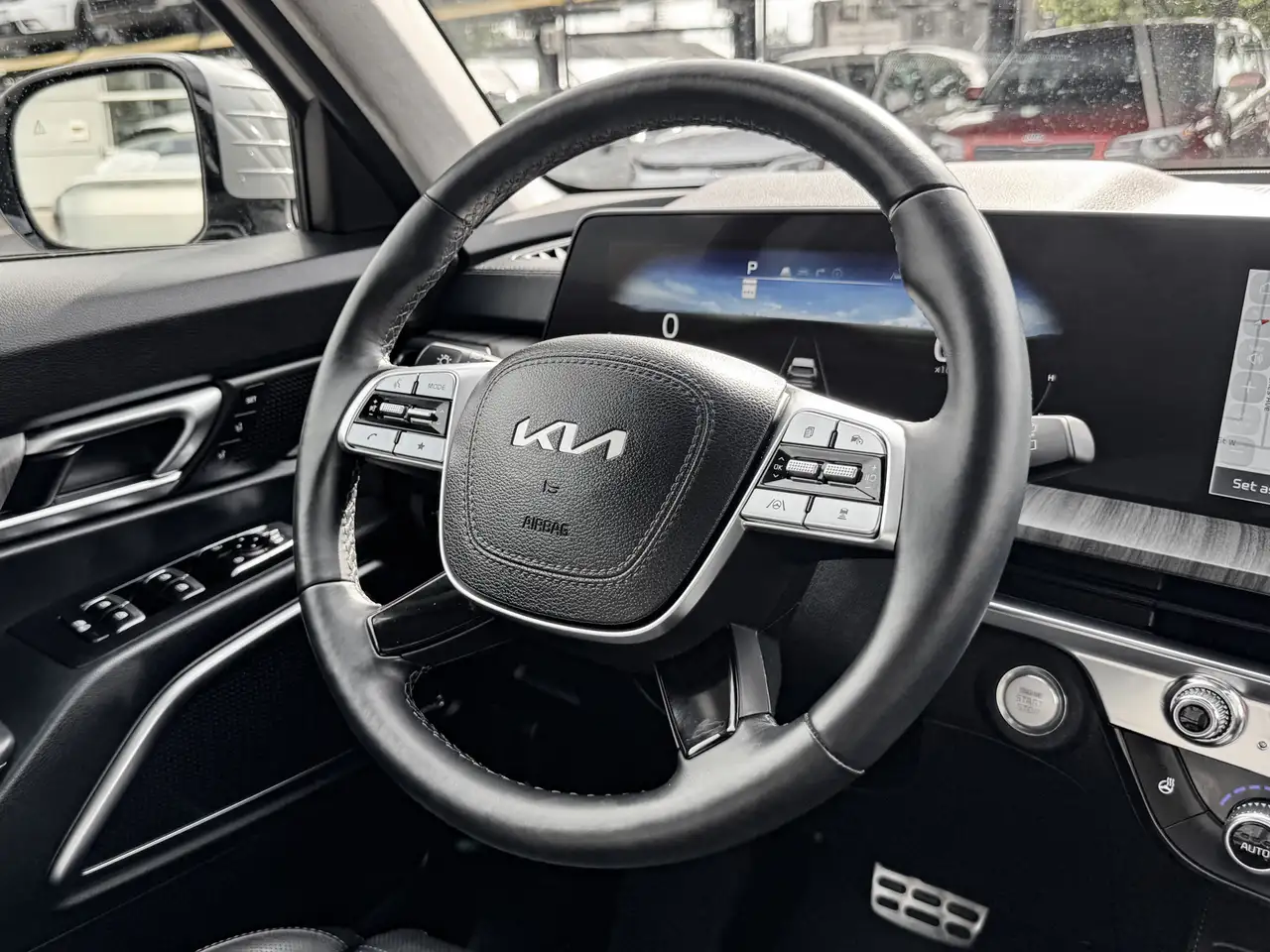 Kia Telluride снимка Kia Telluride