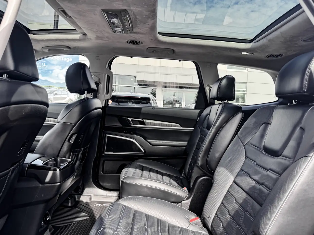 Kia Telluride снимка Kia Telluride