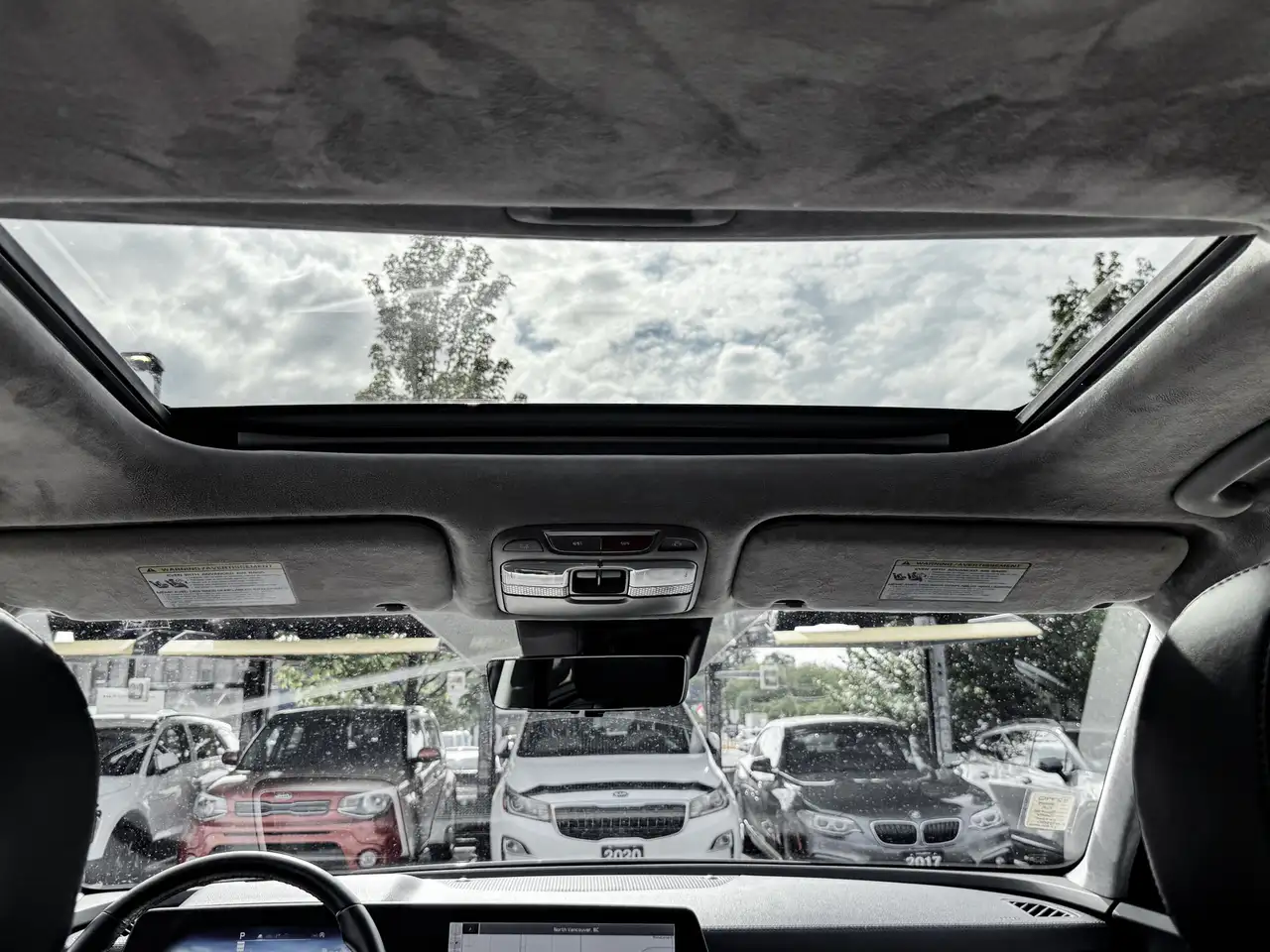 Kia Telluride снимка Kia Telluride