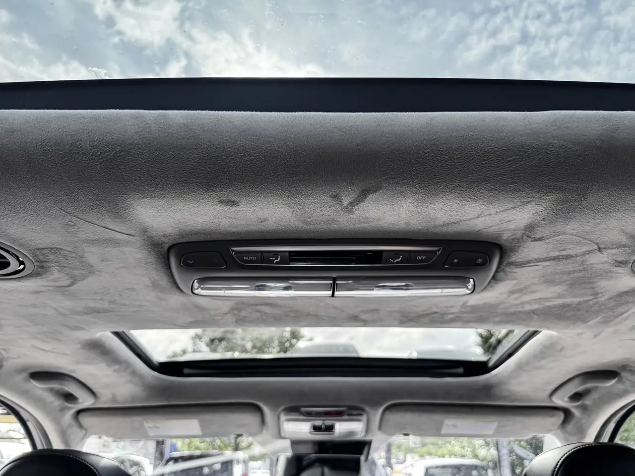 Kia Telluride снимка Kia Telluride