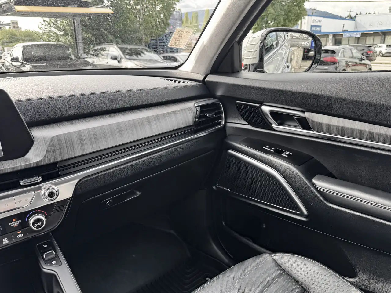 Kia Telluride снимка Kia Telluride