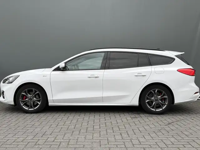 Ford Focus view 7