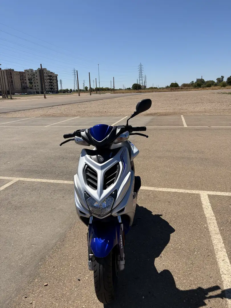 Yamaha Aerox Scooter Yamaha Aerox R 50 2T del año 2019. Un vehí - 1