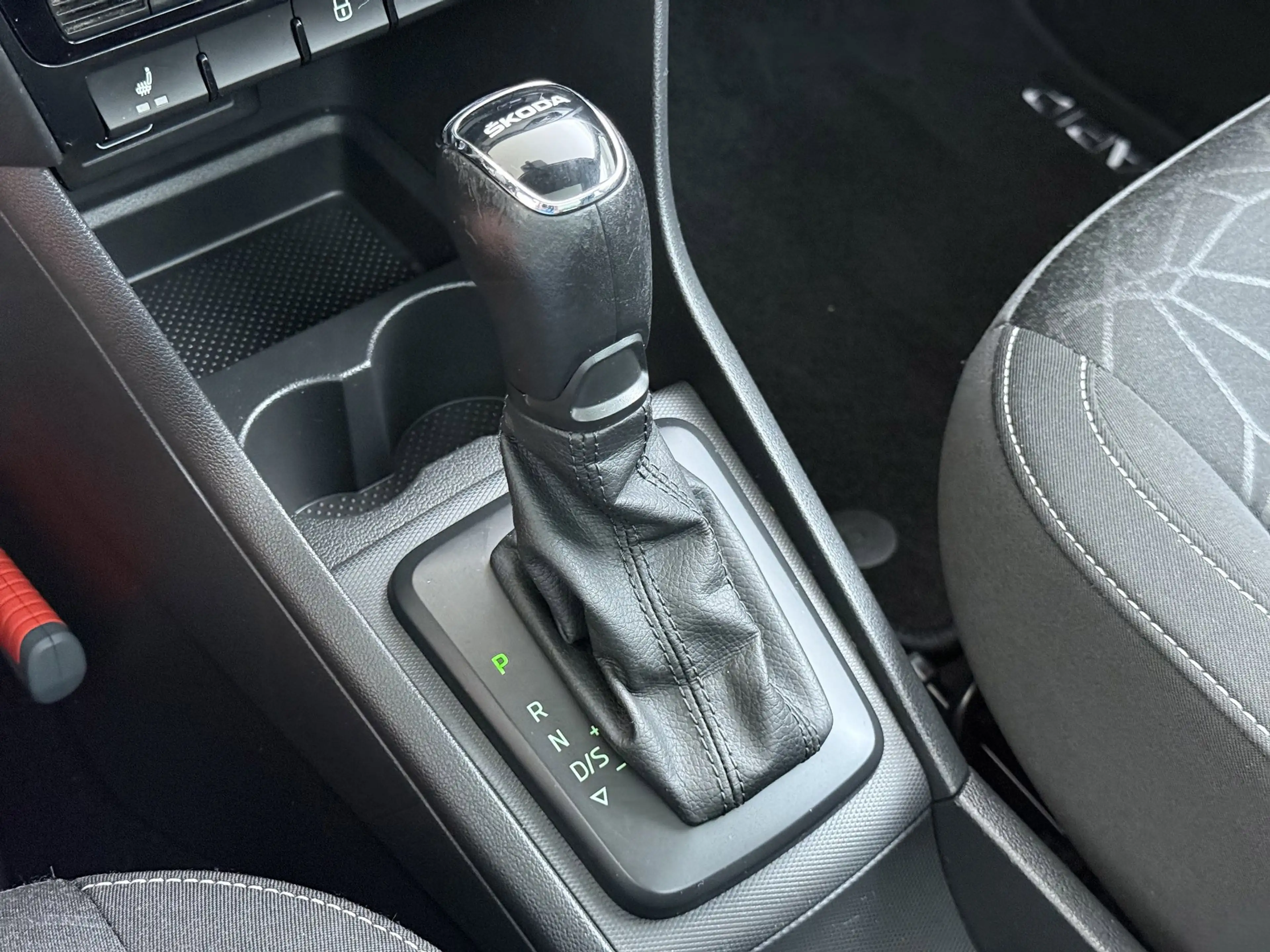 Skoda Rapid/Spaceback 1.0 TSI Clever Automaat ECC PANODAK LMV NAVI — photo 36