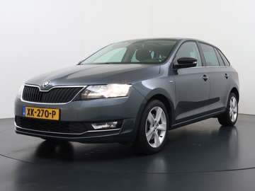 1.0 TSI Clever Automaat, Panodak.