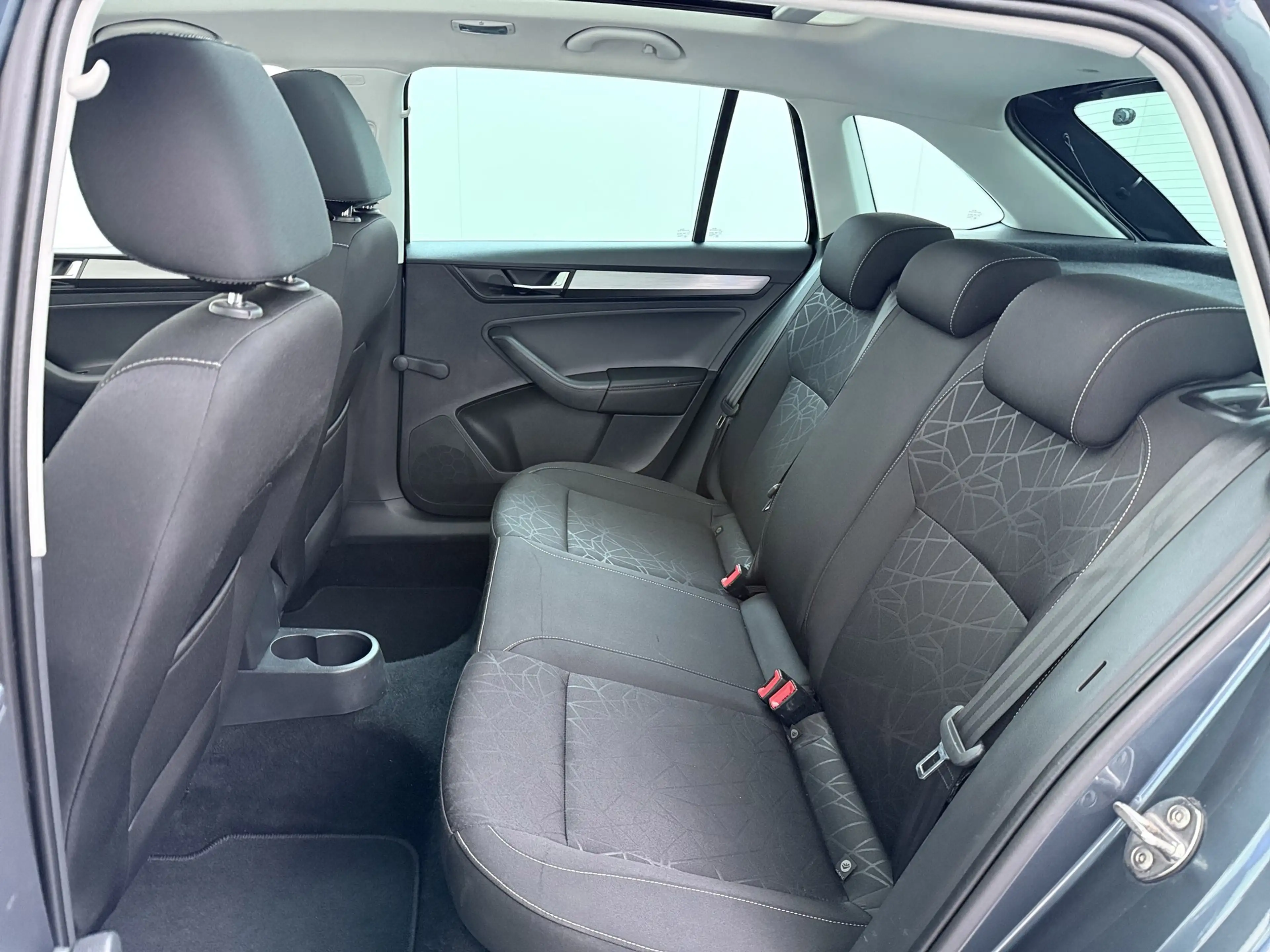Skoda Rapid/Spaceback 1.0 TSI Clever Automaat ECC PANODAK LMV NAVI — photo 23