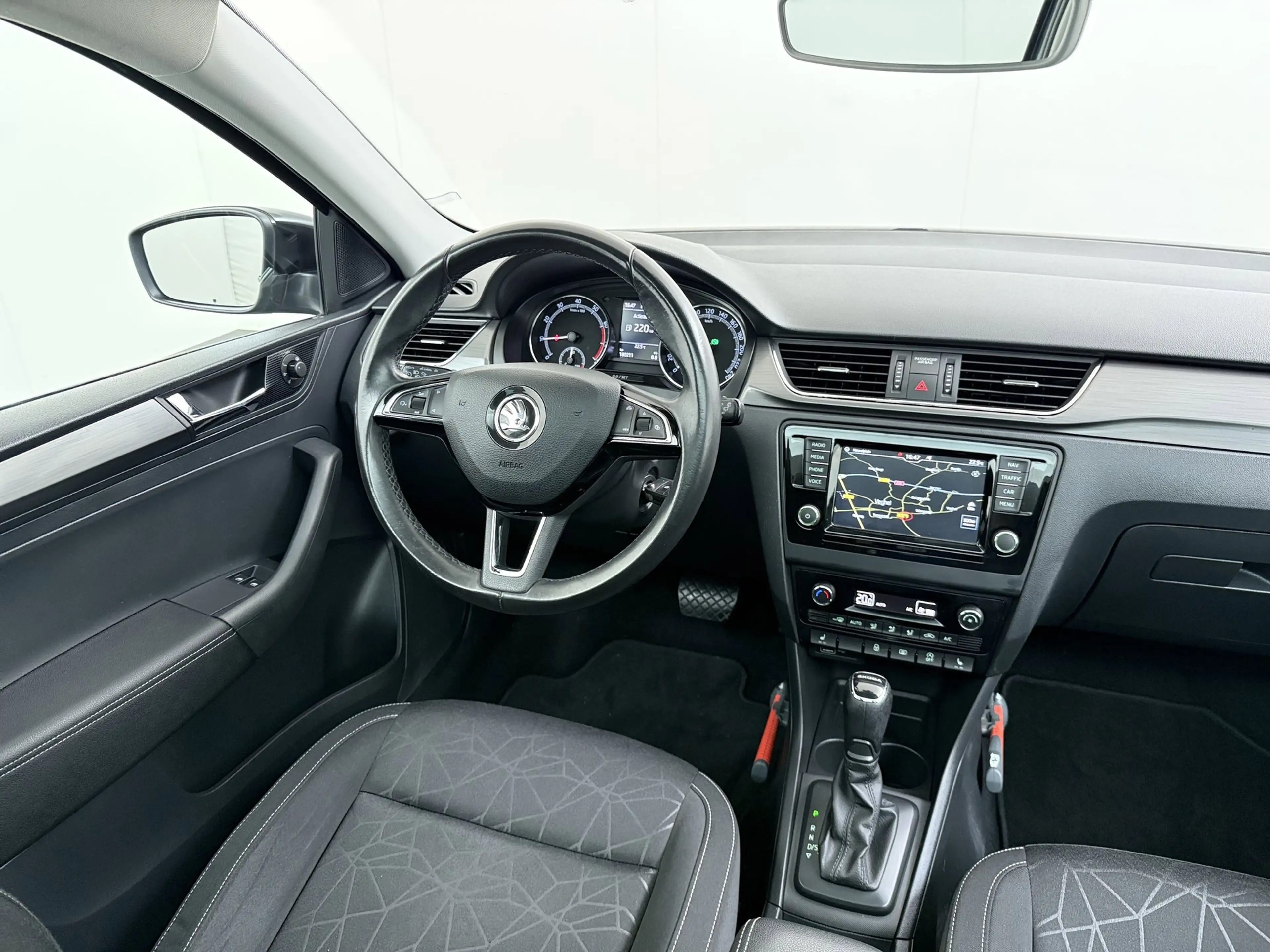 Skoda Rapid/Spaceback 1.0 TSI Clever Automaat ECC PANODAK LMV NAVI — photo 25