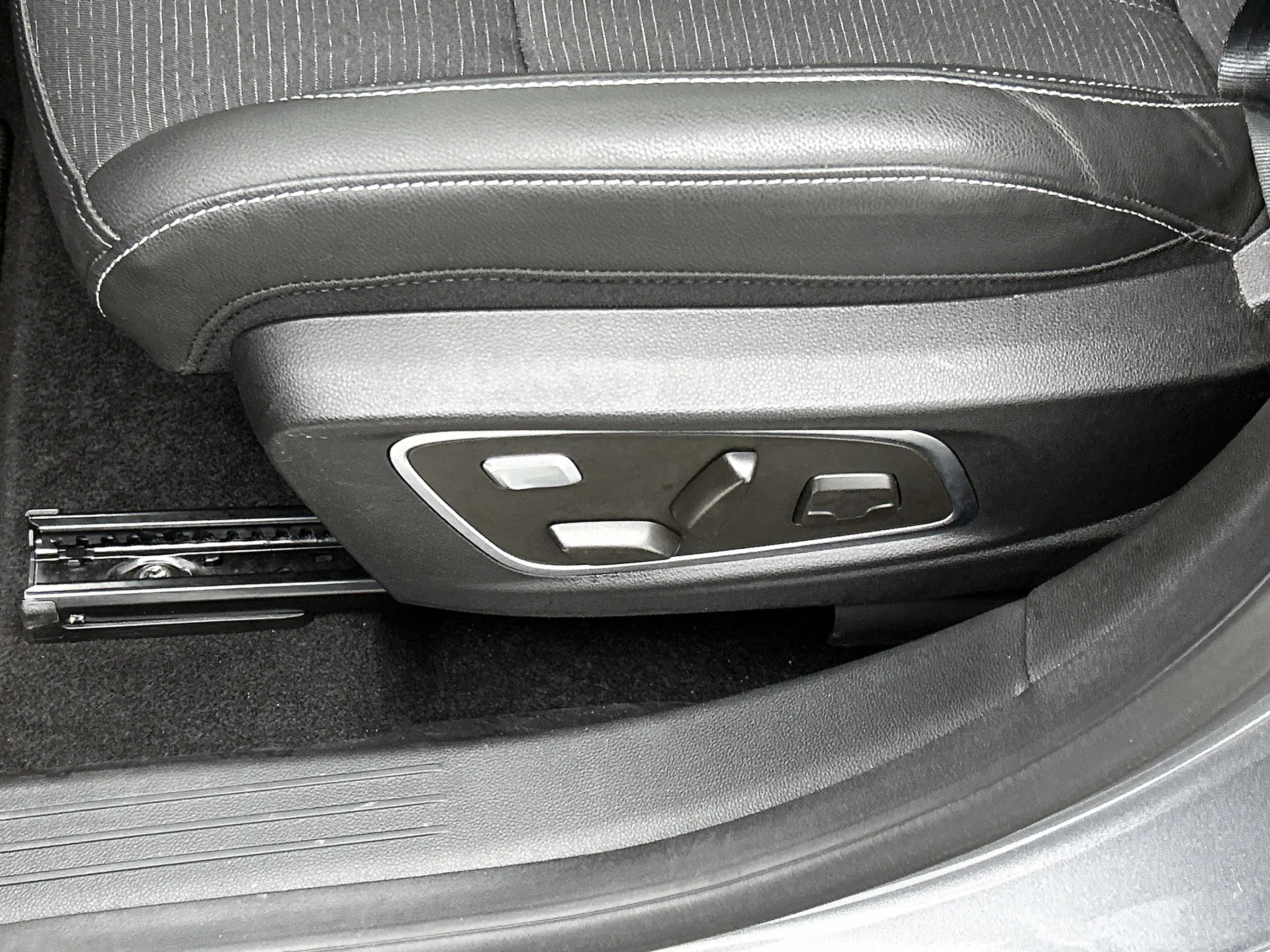 Renault Austral 1.3 Mild Hybrid 160 X-Tronic Techno | Trekhaak | P — photo 26