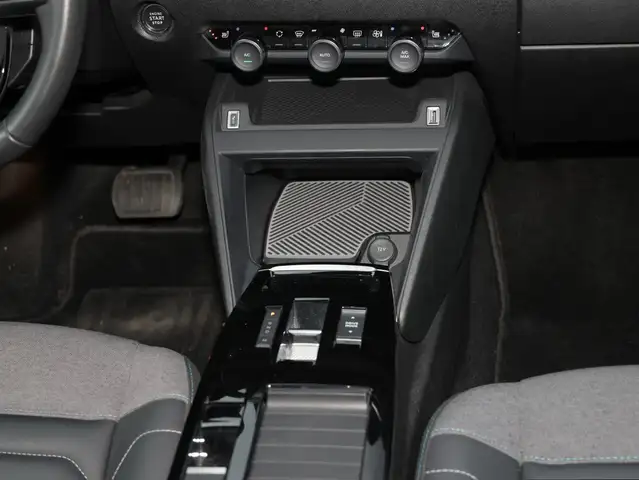 Citroen C4 view 10