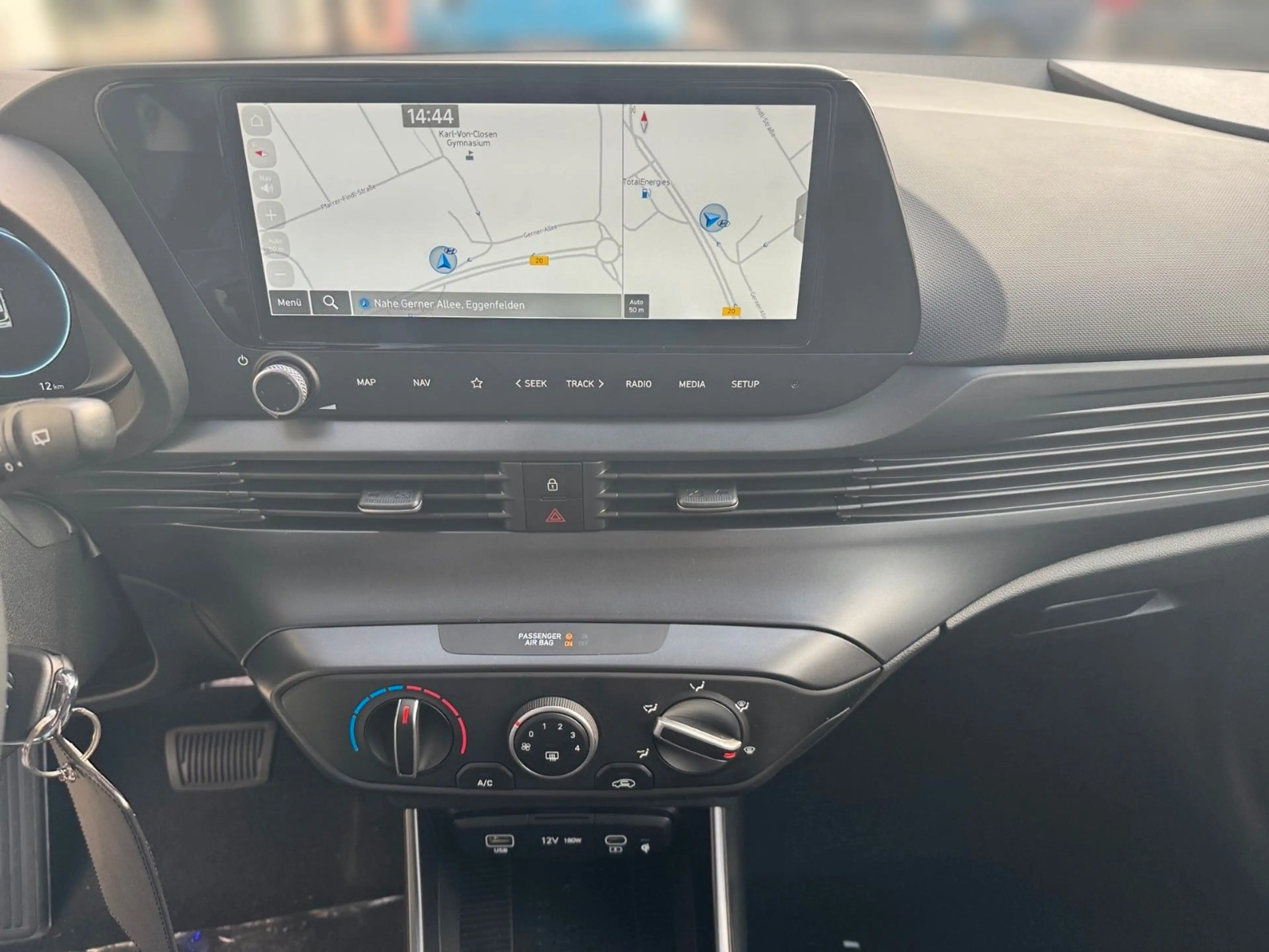 Hyundai i20 Trend Automatik — photo 9