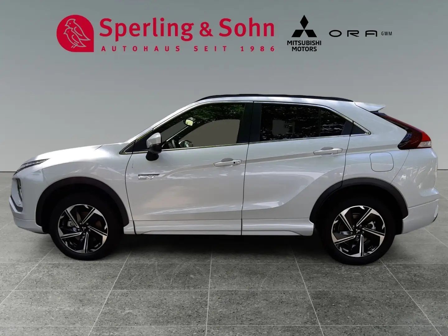 Mitsubishi Eclipse Cross Top Hybrid 4WD Bianco - 2