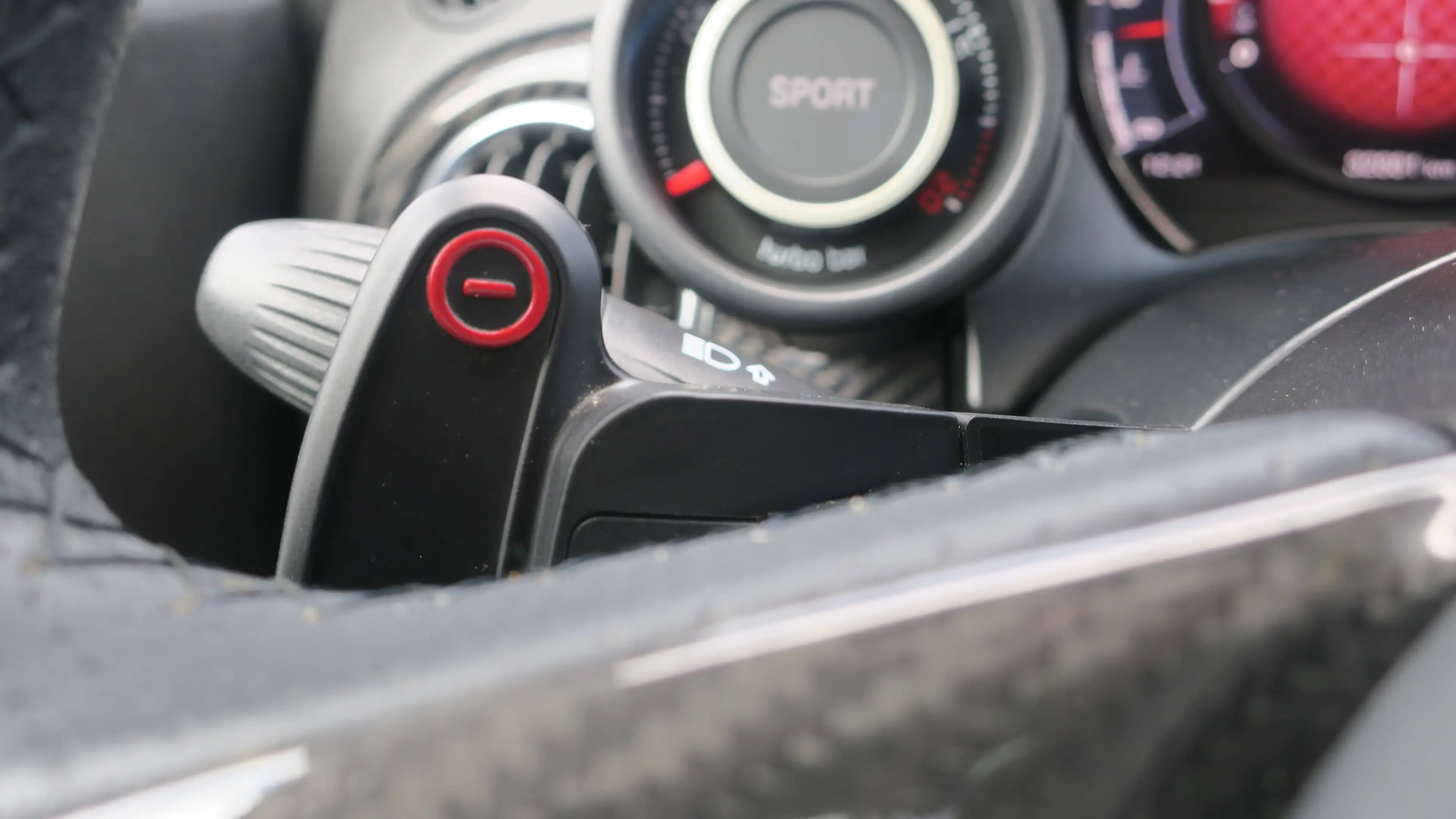 Abarth 595 595 1.4 T-Jet Esseesse MTA (EU6D) — photo 15