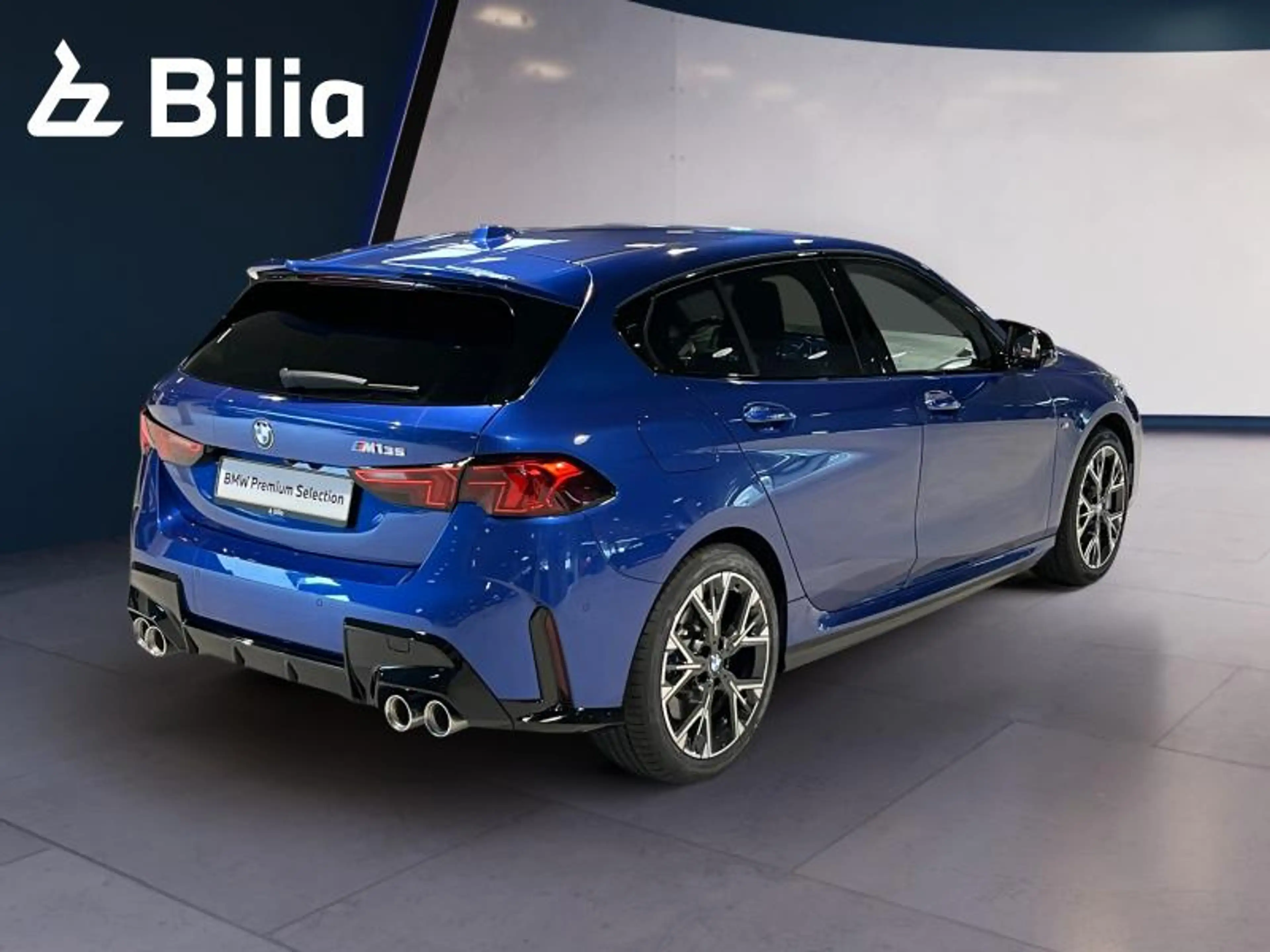 BMW 135 M135i — photo 10