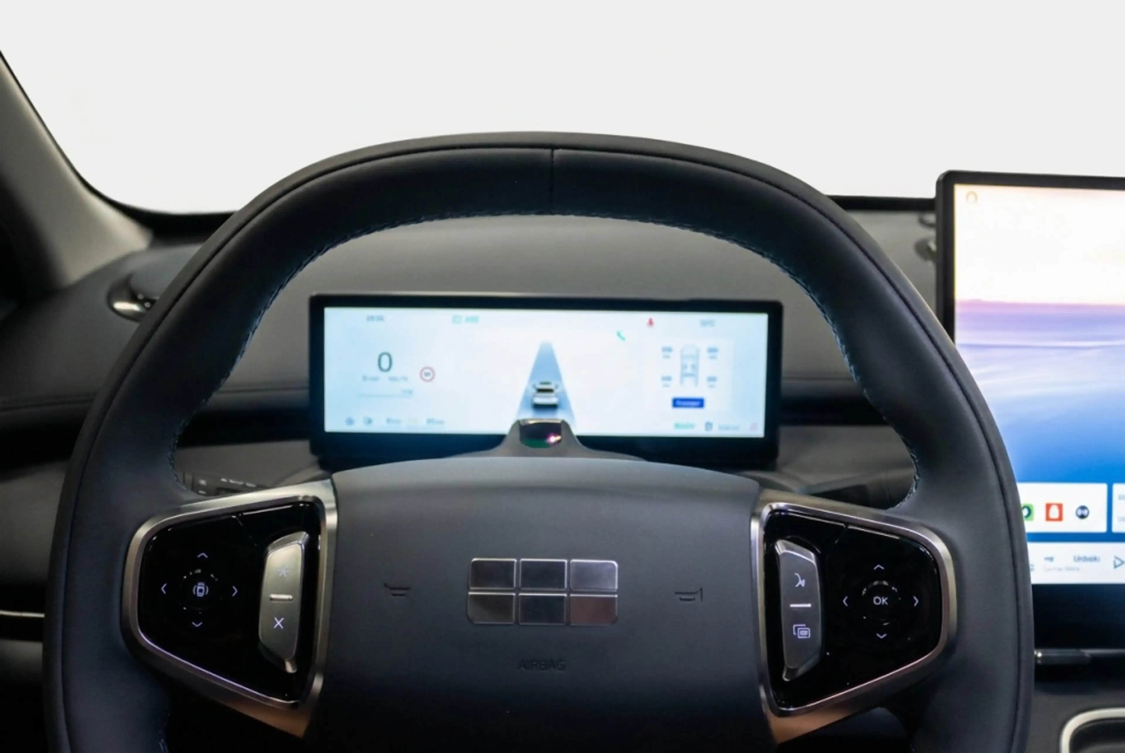Geely Starray EM-i PRO PLUG-IN 83KM Elektrisch l 360 Camera l Leder l — photo 11