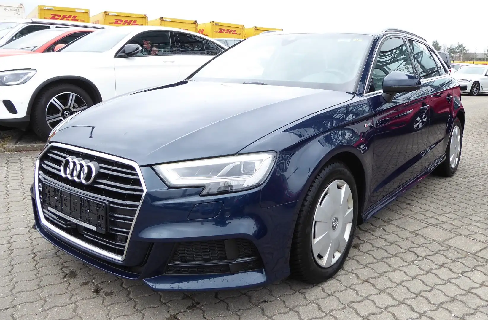 Audi A3 Sportback 2.0 TDI Sport S-Line Navi PDC LED Blauw - 2