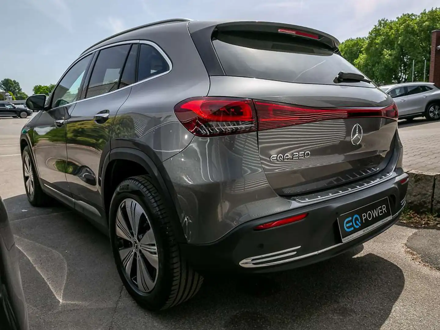 Mercedes-Benz EQA 250 PREMIUM PANORAMA TOTWINKEL 360°Kamera Gris - 2