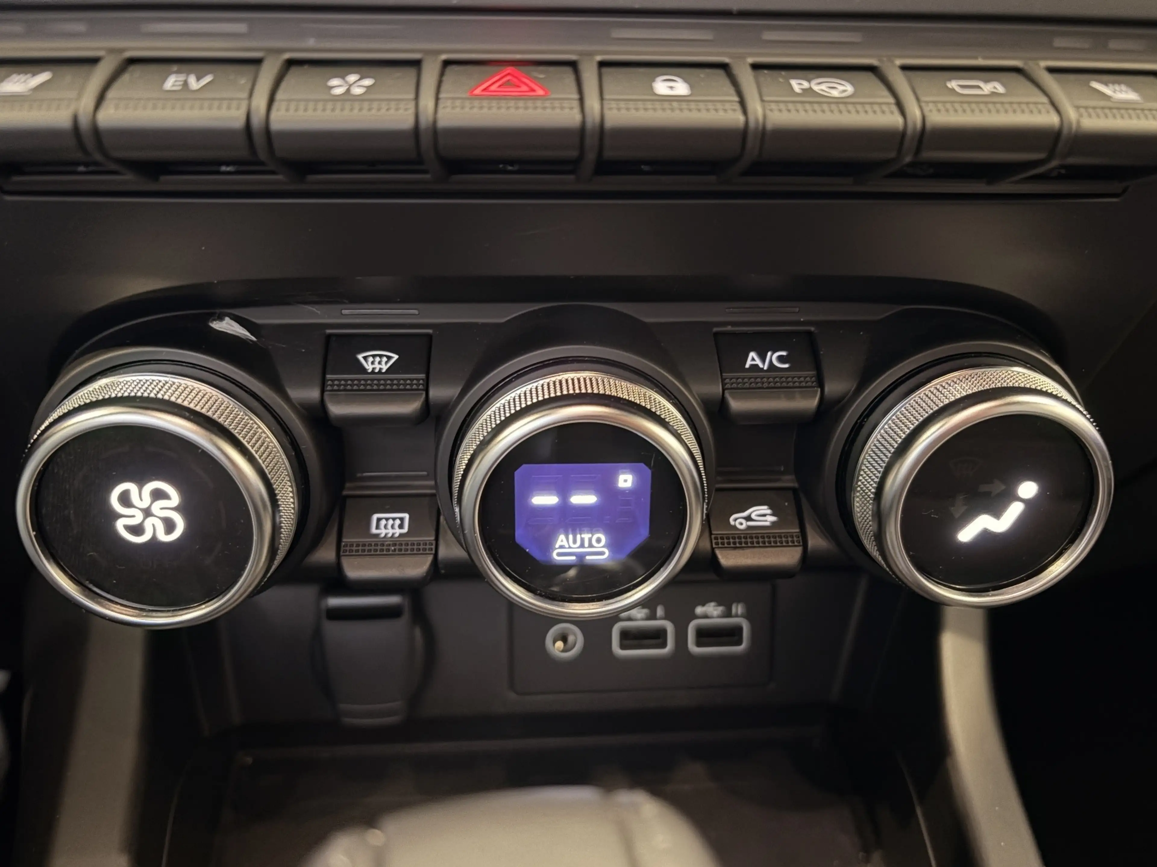 Renault Arkana TECHNO E-Tech Full Hybrid 145PS — photo 13