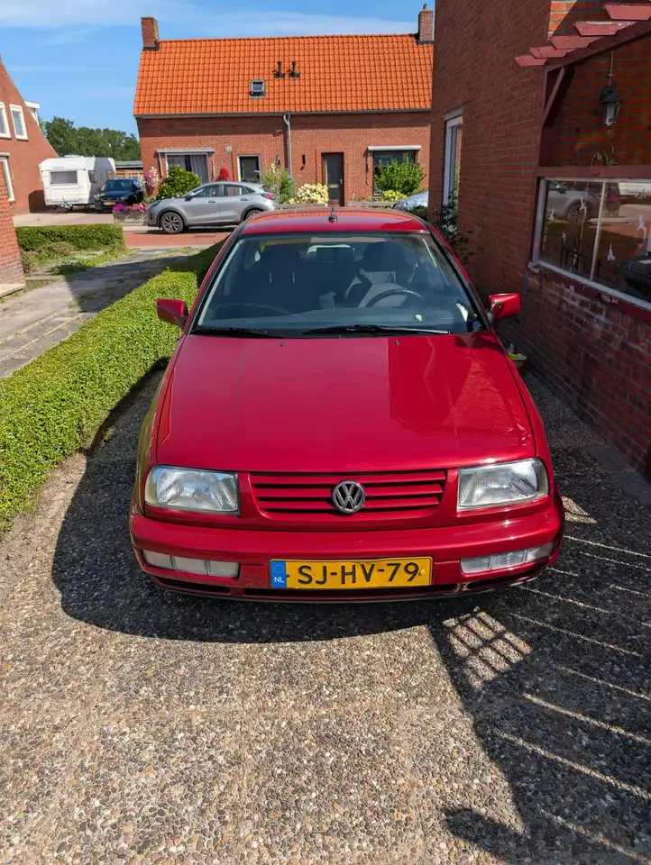 Volkswagen Vento 1.8 GL, foto 10