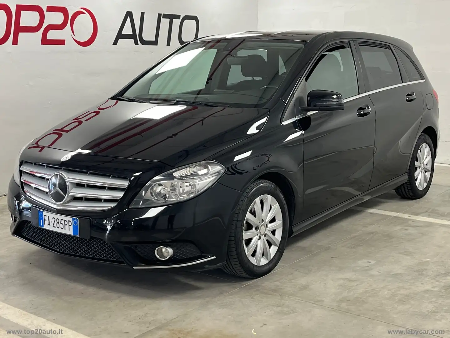 Mercedes-Benz B 180 B 180 CDI Automatic Executive Zwart - 1