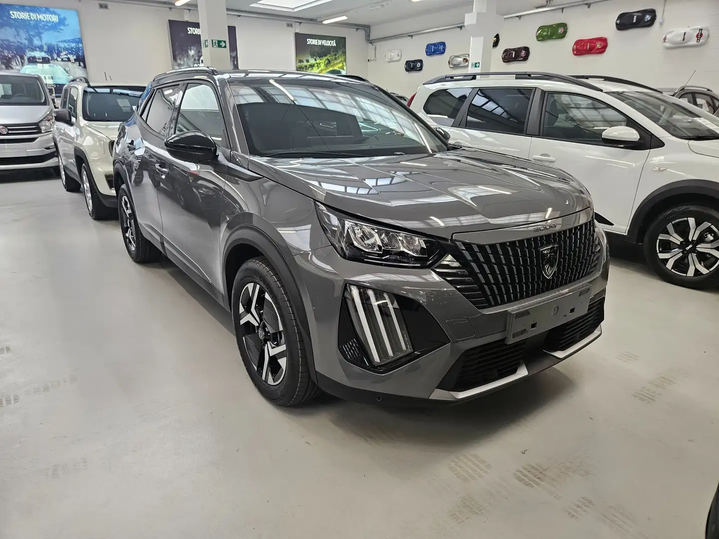Peugeot 2008 2008 1.2 puretech Allure s&s 100cv Gris - 1