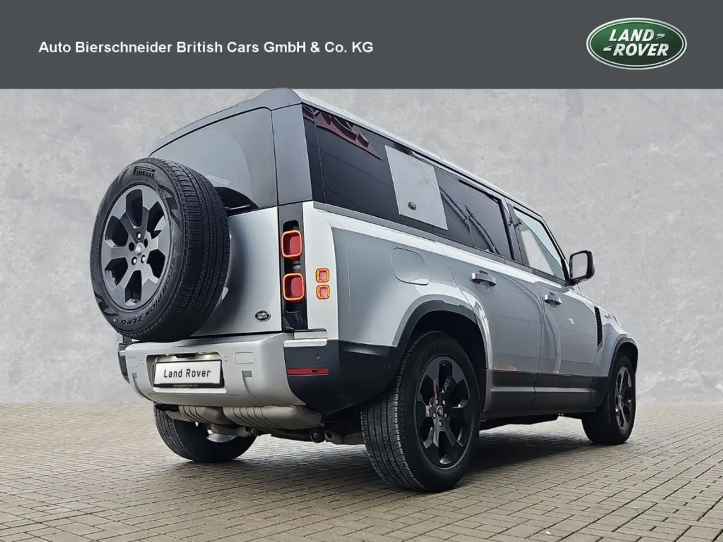 Land Rover Defender 110 D240 SE Silber - 2