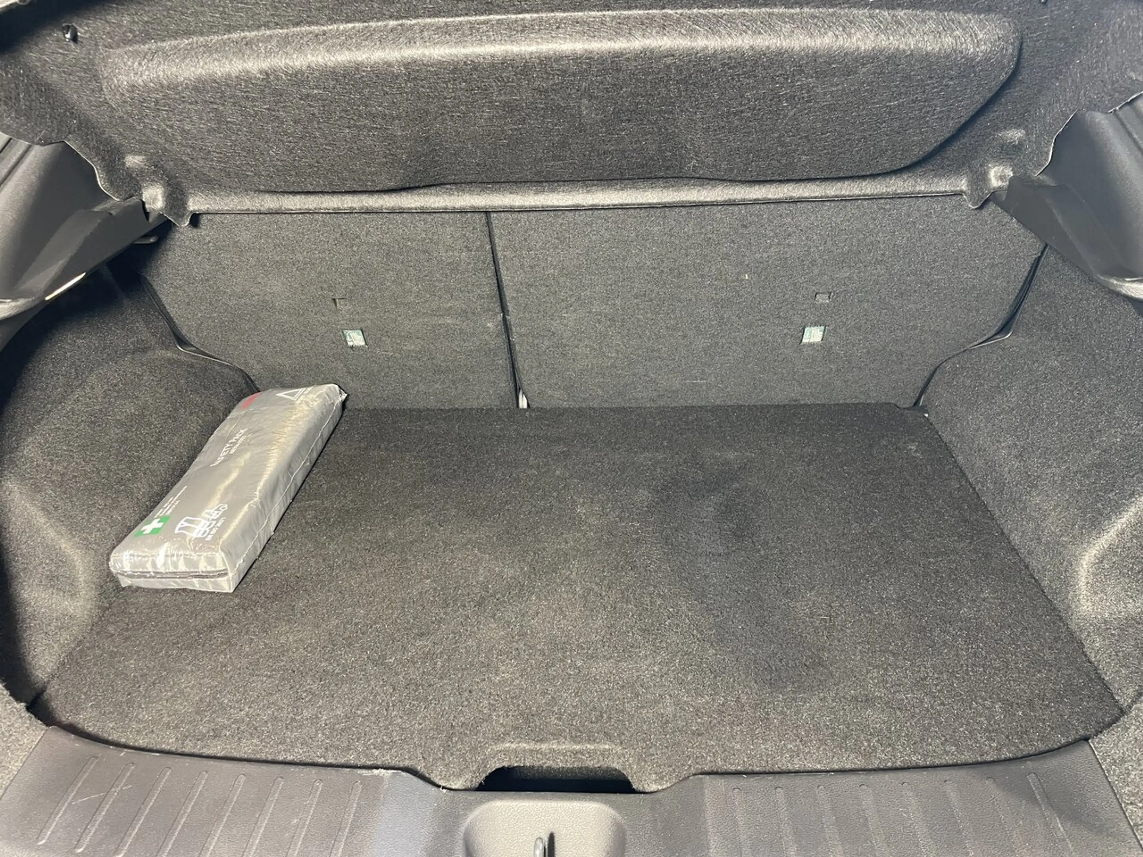 Nissan Juke 1.0 DIG-T 114 N-CONNECTA CARPLAY — photo 11