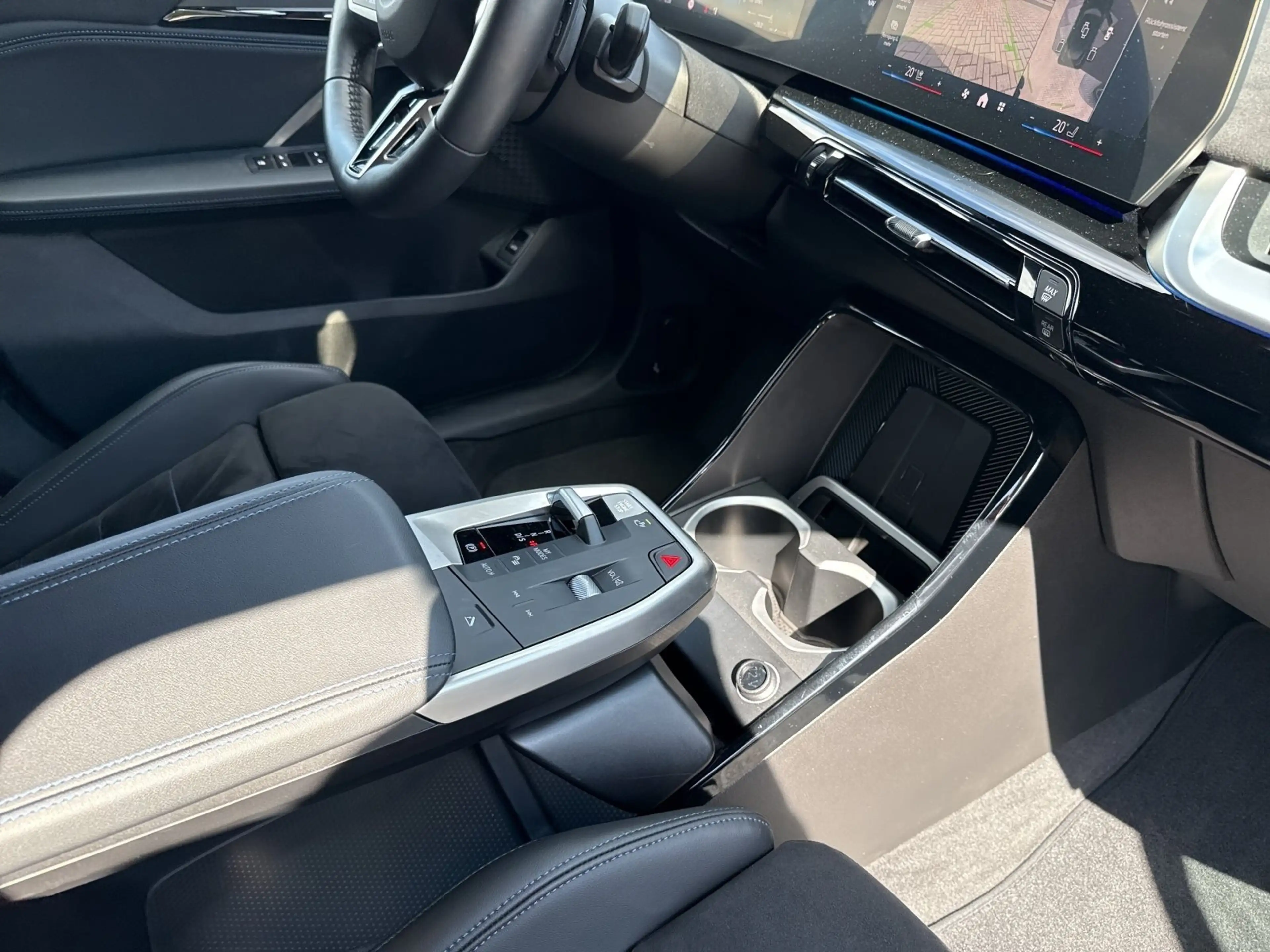 BMW X2 sDrive20i M Sportpaket Pro | HEAD-UP PANO RFK — photo 13