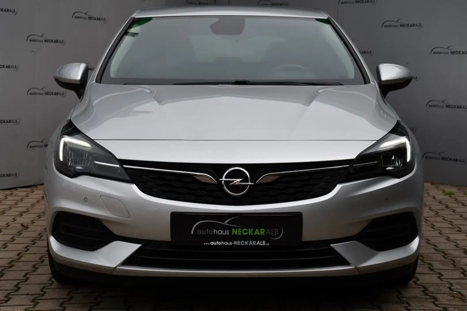 Opel Astra K Limousine Edition *1.Hand*Unfallfrei* Silber - 2