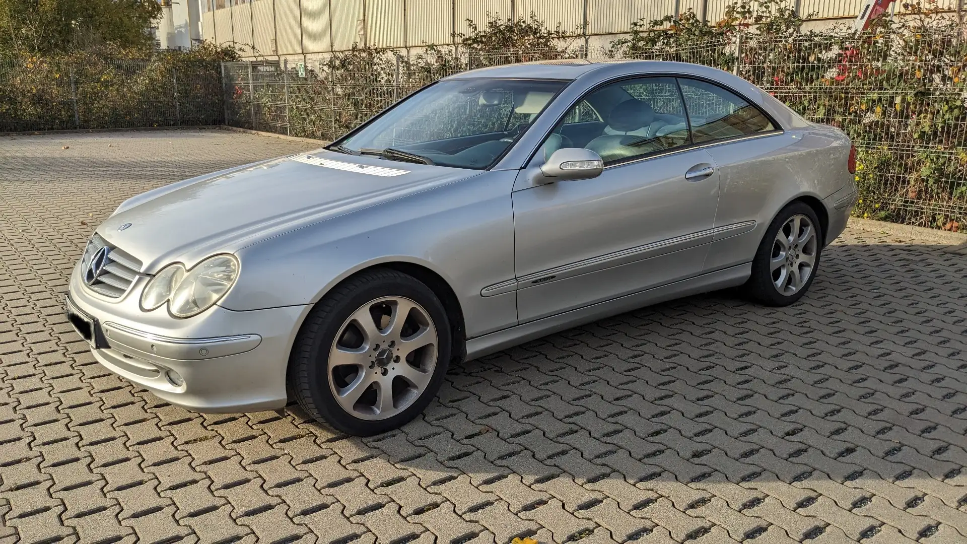 Mercedes-Benz CLK 320 Coupe Elegance - 1