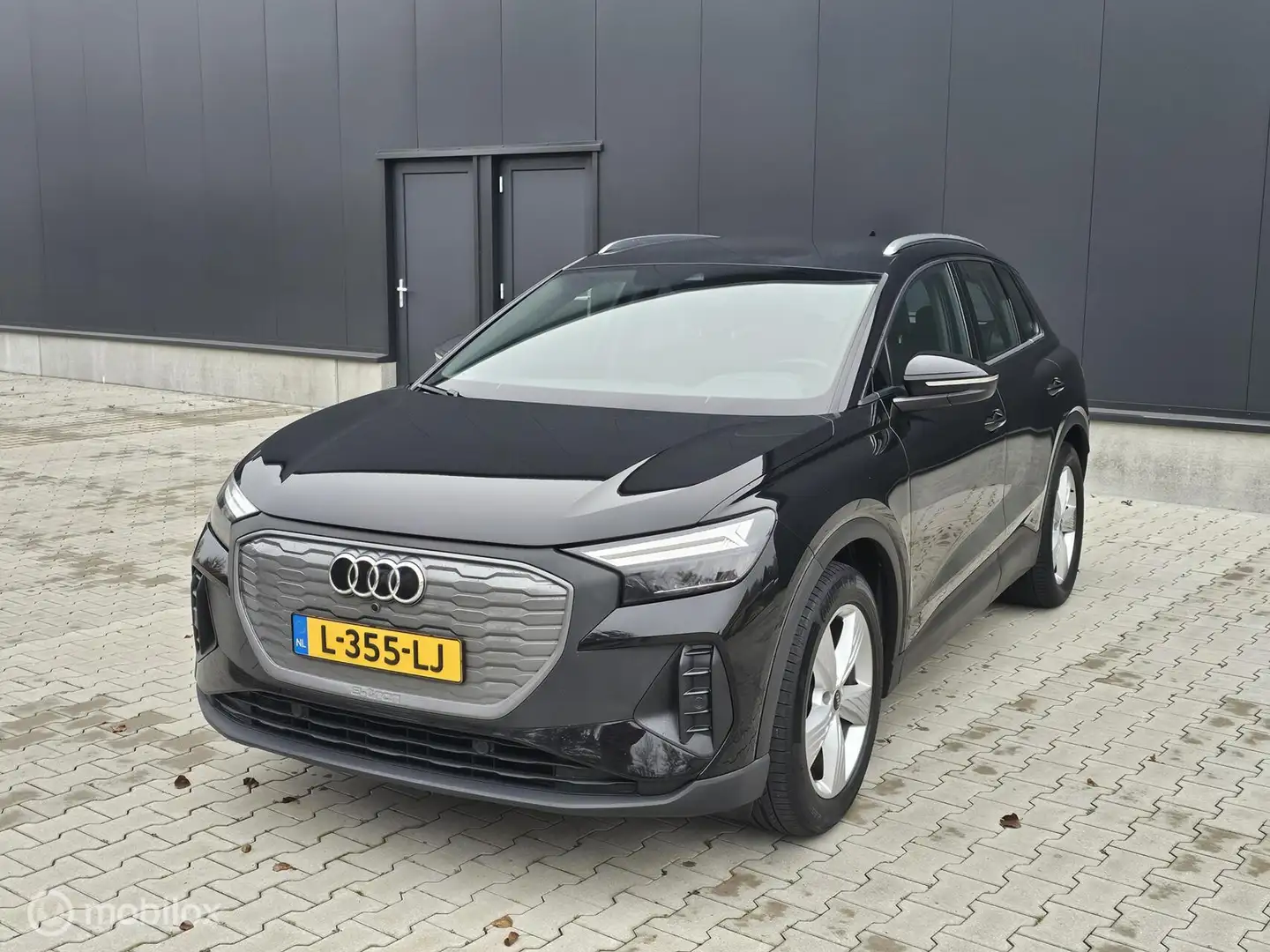 Audi Q4 e-tron 35 Launch Edition 2021-NAP-BTW-Carplay/Androi Noir - 2
