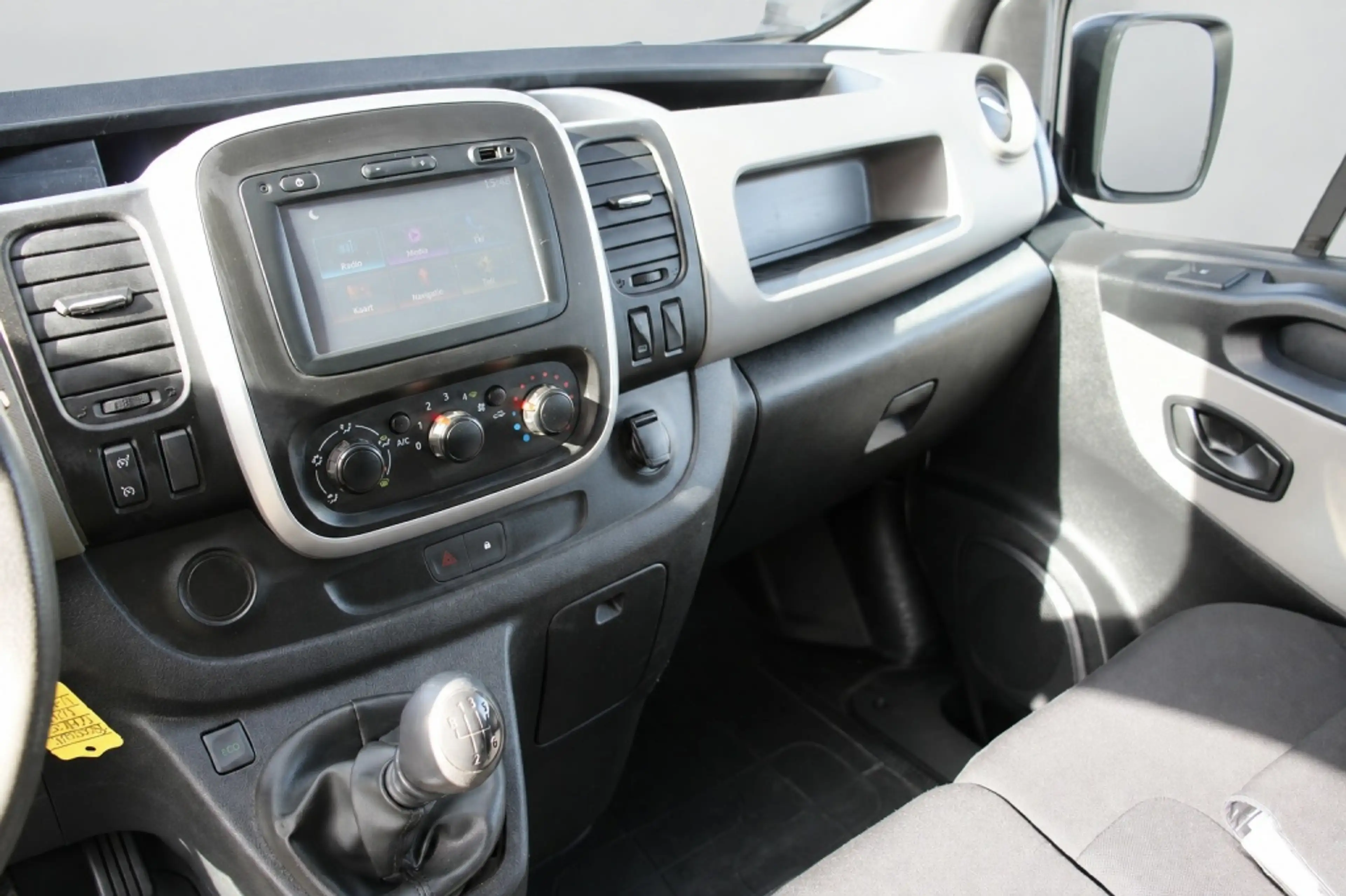 Renault Trafic 1.6 dCi T29 L2H1 Com — photo 12