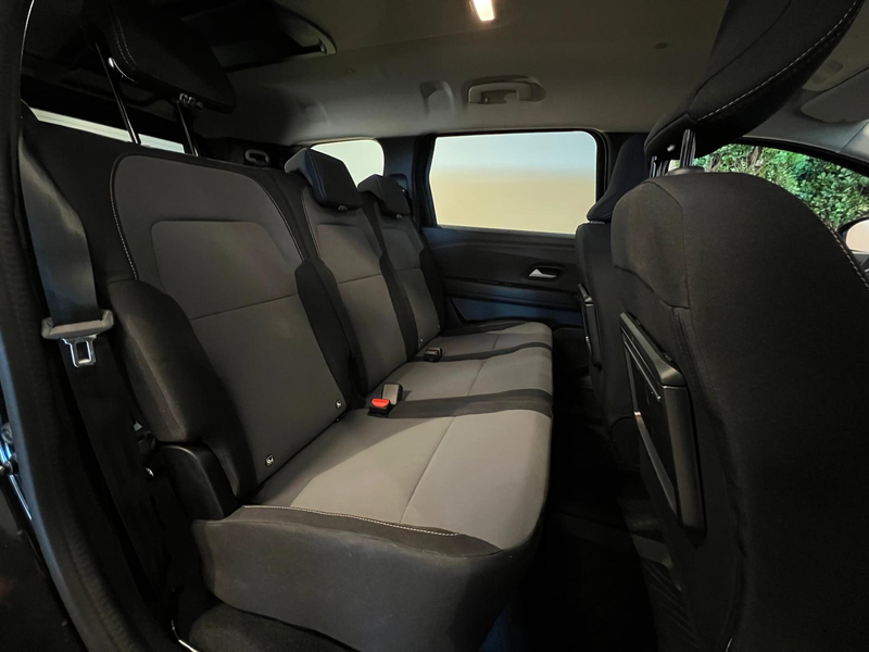Dacia Jogger Geen — photo 11
